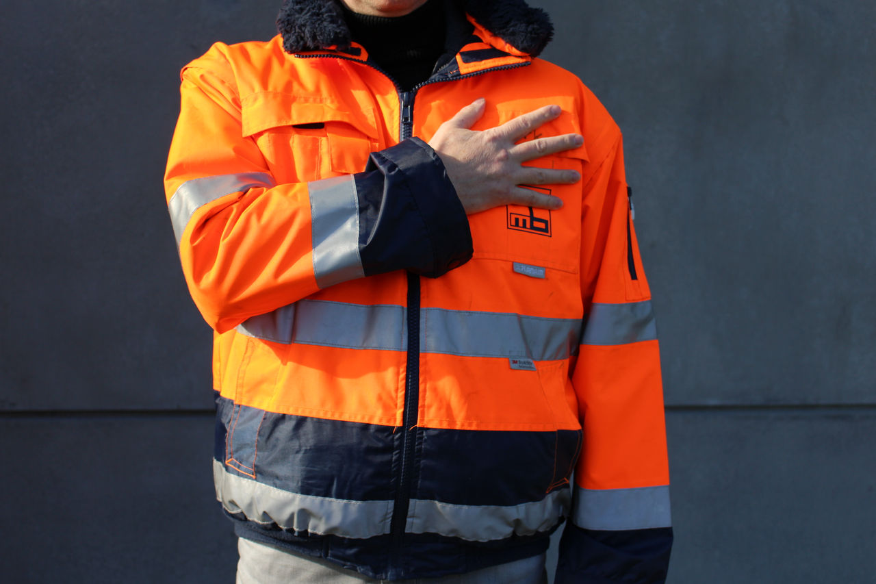Hand auf´s Herz